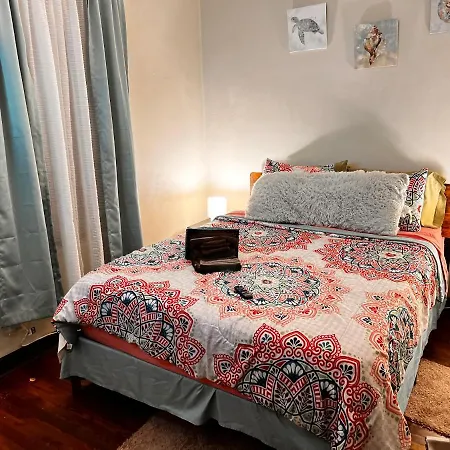 Clean, spacious, inexpensive queen BR-2
